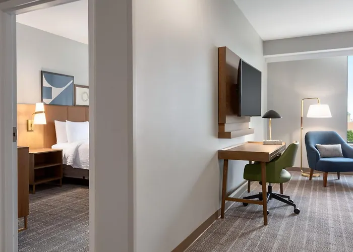 Staybridge Airport By Ihg Hotel Pensacola