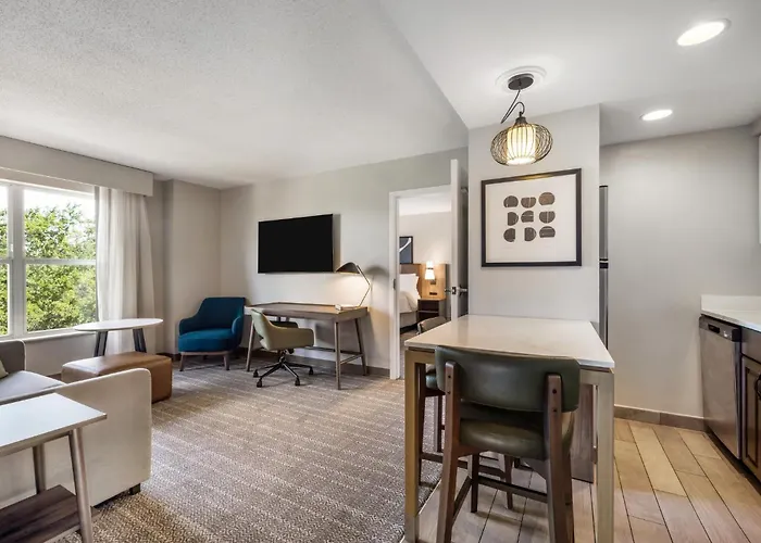 Staybridge Airport By Ihg Hotel Pensacola