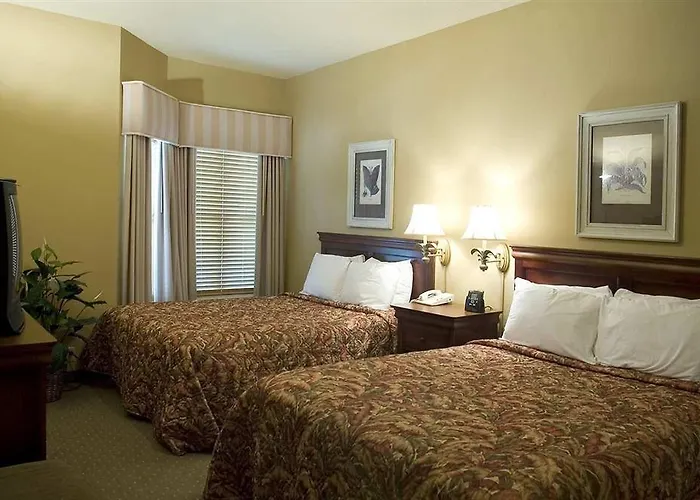 Staybridge Airport By Ihg
